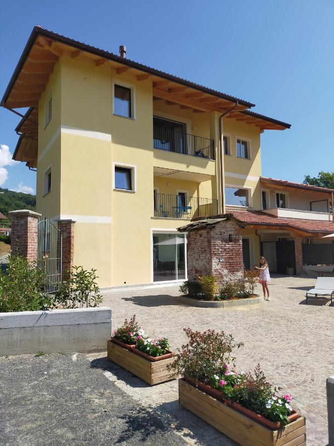 Hotellerie Valle Sacra Cintano エクステリア 写真